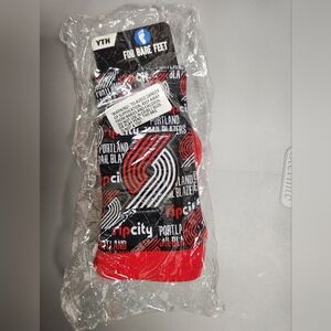 For Bare Feet Youth Portland Trailblazer Socks